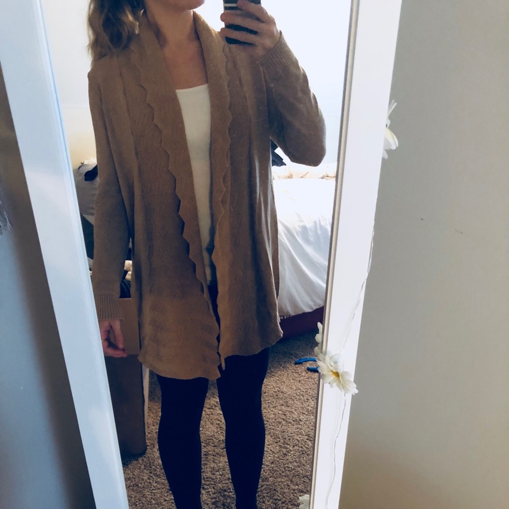 Banana Republic Tan Zig Zag Cardigan